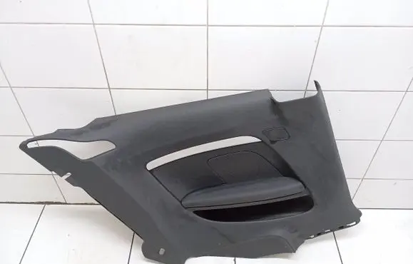 Audi A5 8T 8F Coupe rear side trim panel 8T0867035 0000261021 8t08673524a