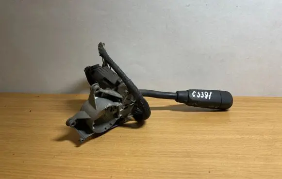 Mercedes-Benz E W210 Wiper speed switch 2105400144 C3391