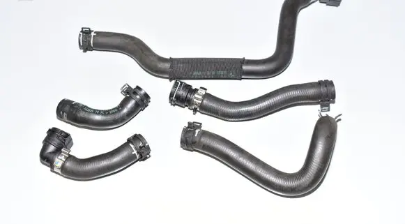 BMW i3 Engine coolant pipe/hose 7616037 9292731 9292729
