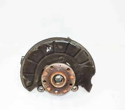 Volkswagen Eos Front wheel hub