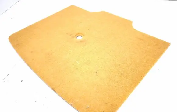 Maserati Quattroporte Trunk/boot floor carpet liner 067765501 M139 1207200