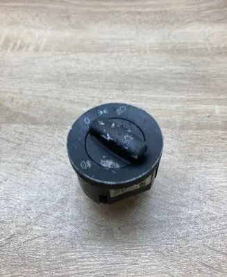 Volkswagen Golf V Light switch 1K0941431B