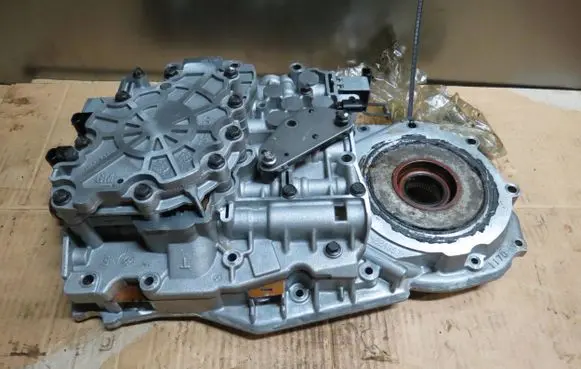 Volvo S60 Transmission gearbox valve body 24224897