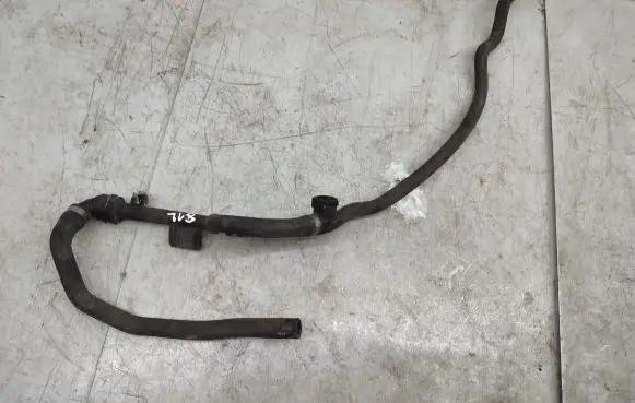 BMW X5 E70 Engine coolant pipe/hose 7576280 7576381