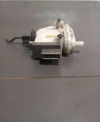 Skoda Octavia Mk1 (1U) Central locking motor 3a0862153b