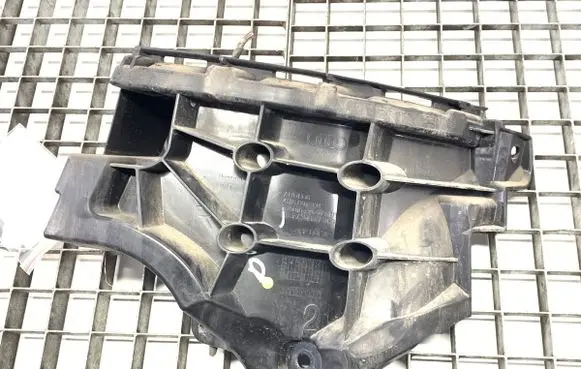 Audi Q8 Rear bumper mounting bracket 4M8807394