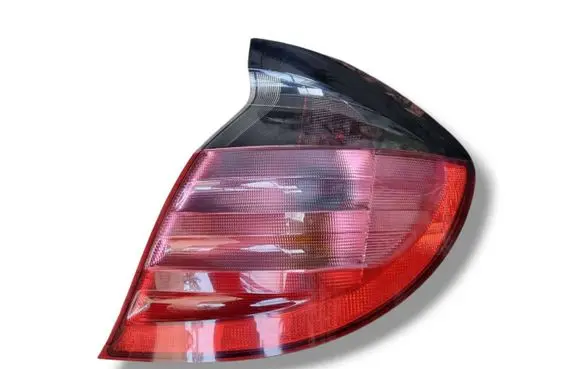 Mercedes-Benz C W203 Rear/tail lights A2038200664