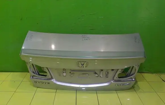 Honda Civic Tailgate/trunk/boot lid 16AB1