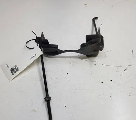 Nissan Leaf I (ZE0) Battery bracket