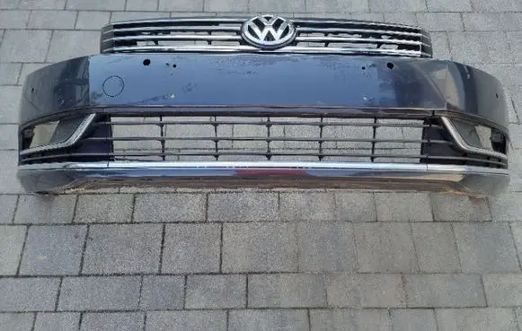 Volkswagen PASSAT B7 Front bumper