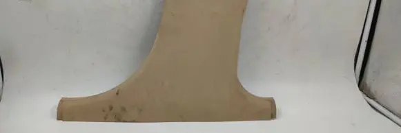 (B) pillar trim (bottom)