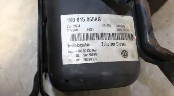 Volkswagen Touran I Auxiliary pre-heater (Webasto) 1K0815065AG