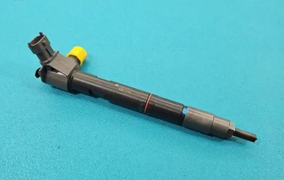 Opel Astra K Fuel injector 55490361 IMPRK1509409