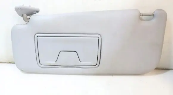 Sun visor clip/hook/bracket