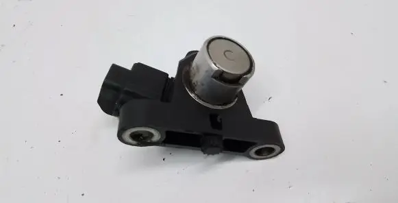Volvo XC70 Crankshaft speed sensor 30637803