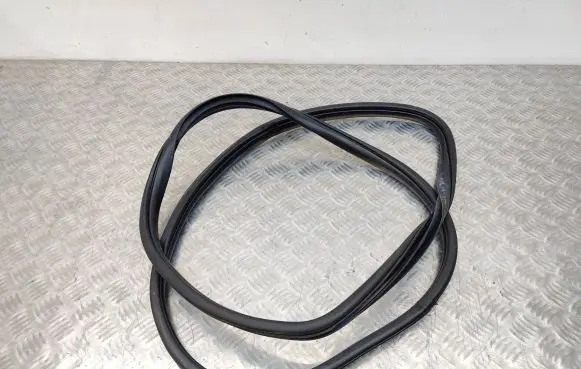 KIA Ceed Rear door rubber seal (on body) 