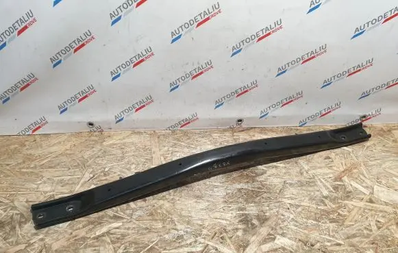 Top upper radiator support slam panel