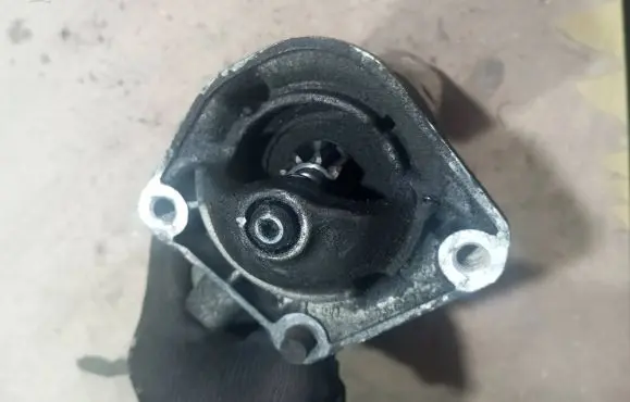 Volvo XC70 Starter motor 30724473