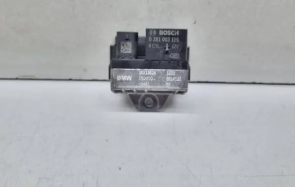 BMW 3 F30 F35 F31 Glow plug pre-heat relay 8514120