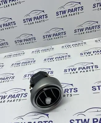 Mercedes-Benz C W205 Dash center air vent grill 2058300301
