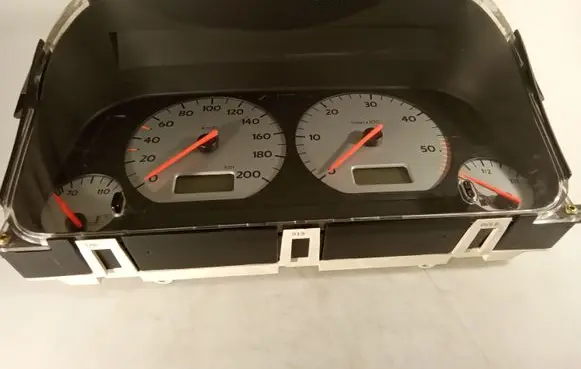 Volkswagen Golf III Speedometer (instrument cluster) 5392325900