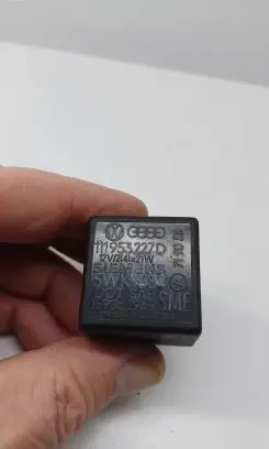 Volkswagen Golf IV Other relay 111953227D 05906J945