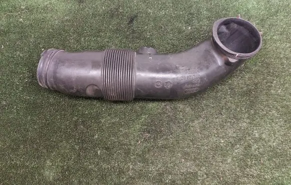 Audi A8 S8 D3 4E Air micro filter air duct channel part 07L129627