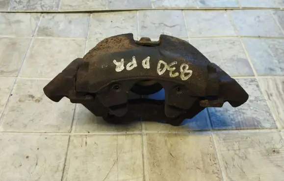 Volvo V50 Front brake caliper