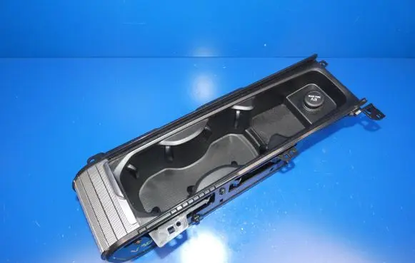 Volvo S90, V90 Cup holder front 