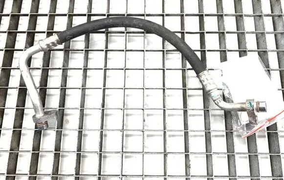 Nissan Juke I F15 Air conditioning (A/C) pipe/hose 92490BA60A
