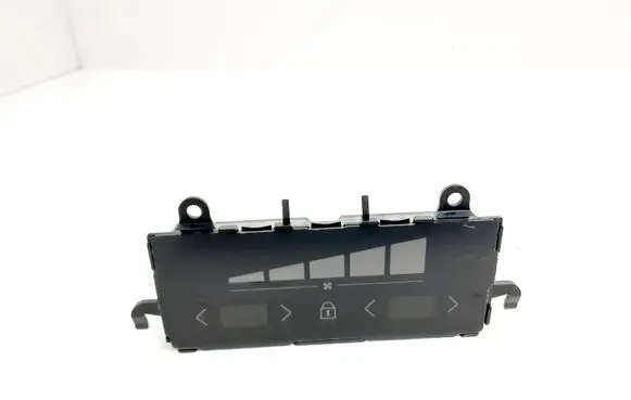 Volvo XC90 Climate control unit 31674024