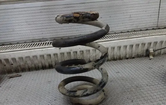 Renault Master II Front coil spring