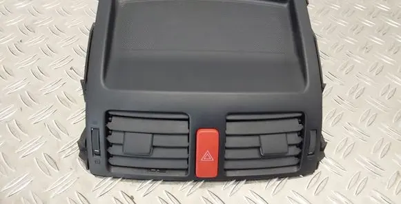 Toyota Auris 150 Dash center air vent grill 5567002290 5567002100