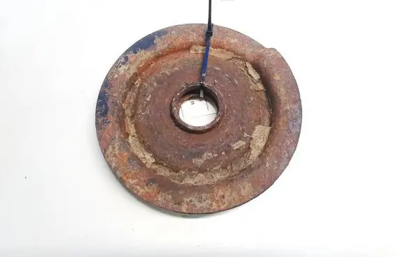 Coil spring mount