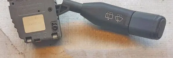 Renault Clio II Wiper control stalk 61570008