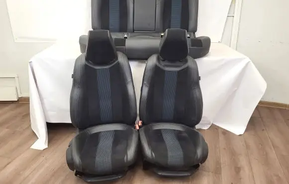 Peugeot 308 Seat set 
