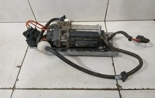 Porsche Taycan 9J1 Air suspension compressor/pump 9J1616006D