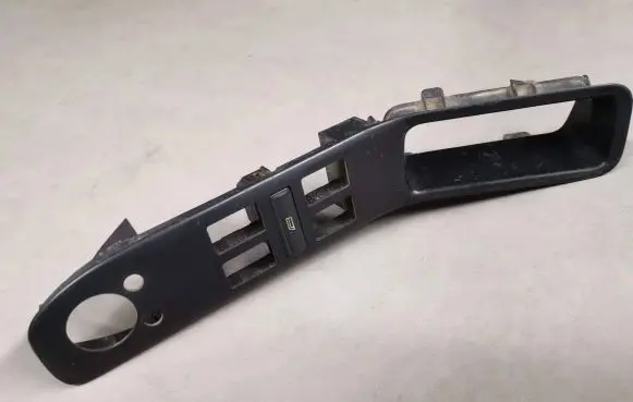 Audi 80 90 S2 B4 Front door interior handle trim 893867171G 893867171J 893867171H