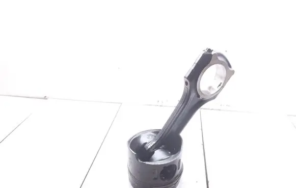 Mercedes-Benz Sprinter W906 Piston 8854A