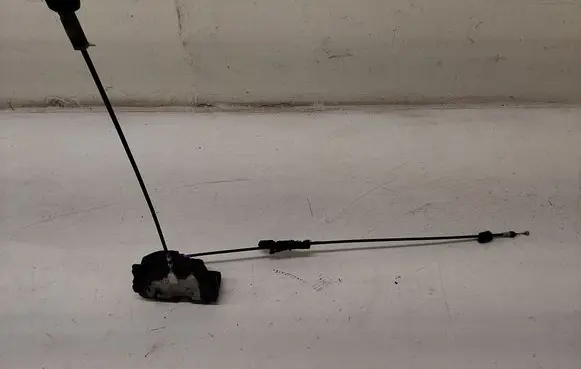 Nissan Note (E11) Rear door lock 1206C