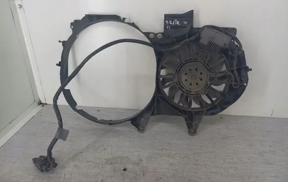 Audi A4 S4 B6 8E 8H Electric radiator cooling fan 