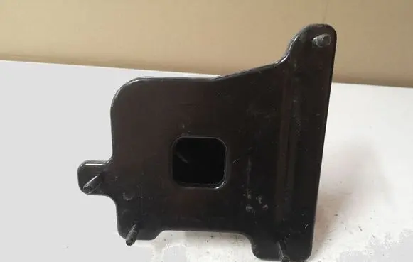 KIA Optima Rear bumper mounting bracket