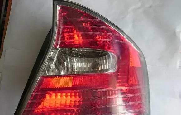 Subaru Legacy Rear/tail lights 946060