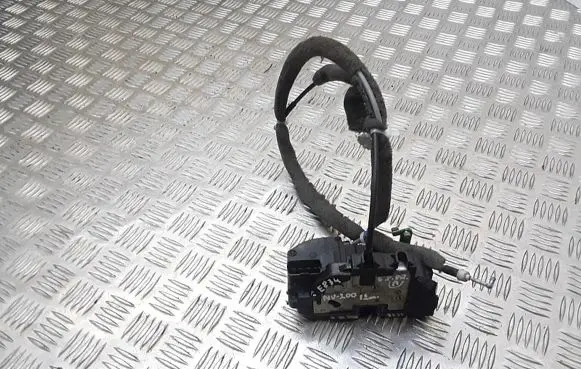Nissan NV200 Front door lock