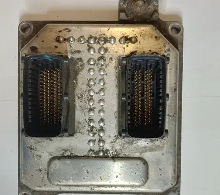 Opel Zafira B Engine control unit/module 55571558 SIMTEC755 5WK9464