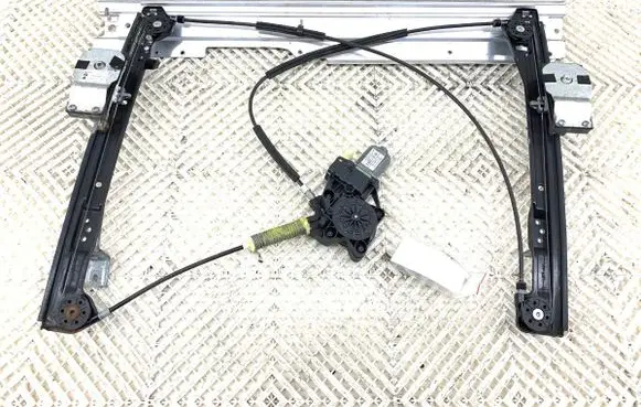 Mini One - Cooper Coupe R56 Front door window regulator with motor 2753721