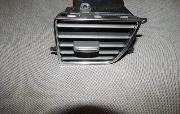 Audi A8 S8 D4 4H Dashboard side air vent grill/cover trim 4H1820959A