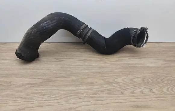 Volvo V60 Intercooler hose/pipe 30792883