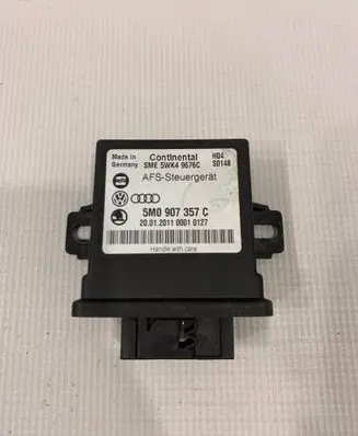 Volkswagen PASSAT B6 Light module LCM 5M0907357C 5WK49676C
