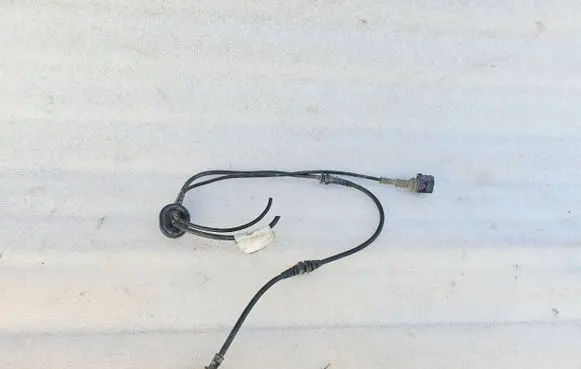 Volkswagen PASSAT B6 Front ABS sensor wiring 1J0906102 4B0973712